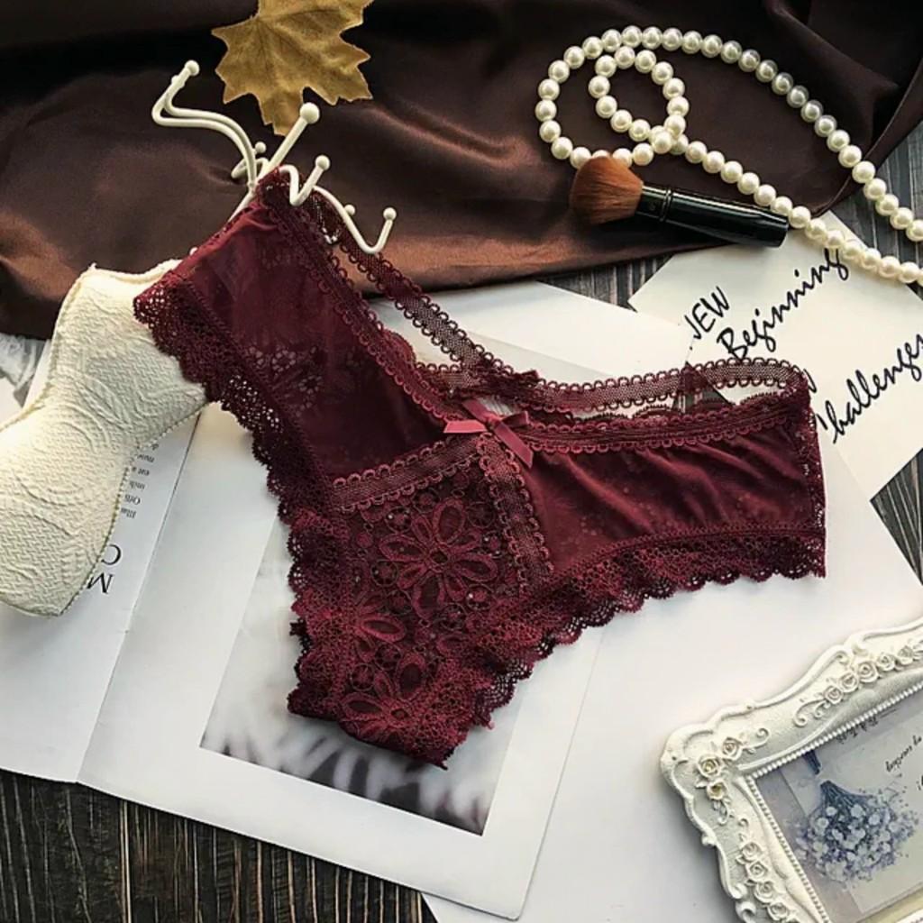 Quần lọt khe ren 2 dây chéo viền