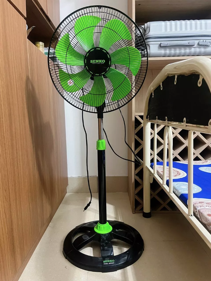 Quạt đứng Senko DTS1607 ( Màu ngẫu nhiên) - Hàng chính hãng