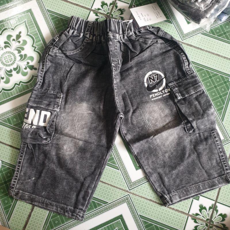 Quần ngố bò túi hộp bé trai size đại