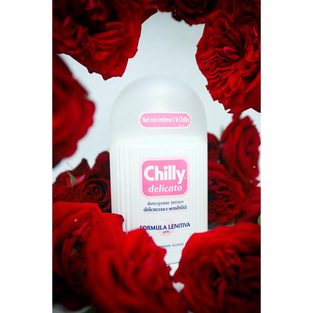 Combo 3 chai Dung dịch vệ sinh phụ nữ Chilly Delicato - Dưỡng mềm mại, sạch dịu êm - số 1 tại Italy-