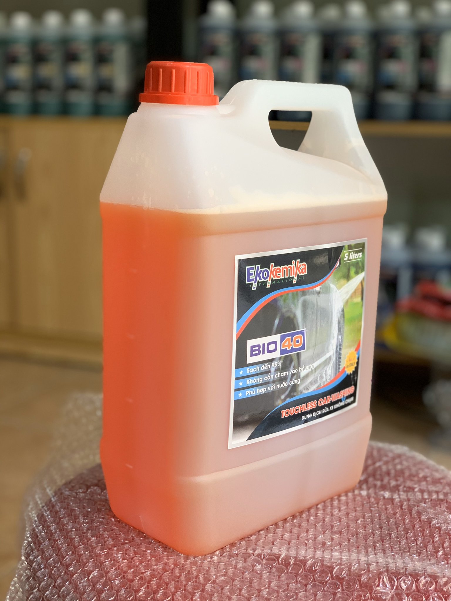 Nước Rửa Xe Không Chạm Ekokemika Italy Bio 40 - Hàng Chính Hãng