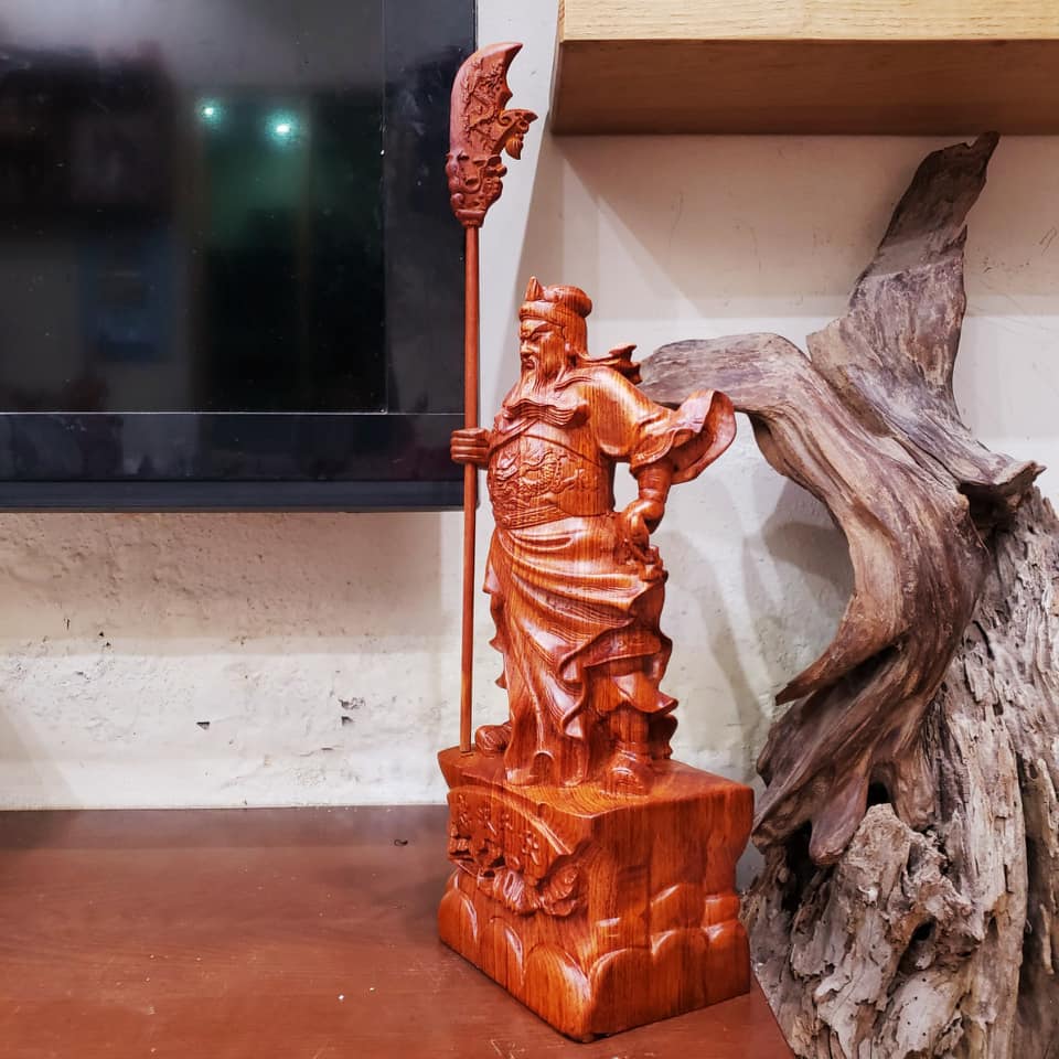 Tượng quan công quan vân trường quan vũ gỗ hương cao 30 cm