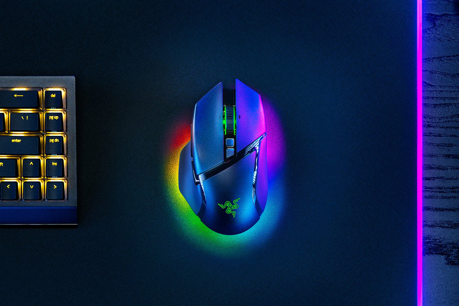 Chuột Razer Basilisk V3 Pro (kèm Mouse Dock Pro) - Mới, hàng chính hãng