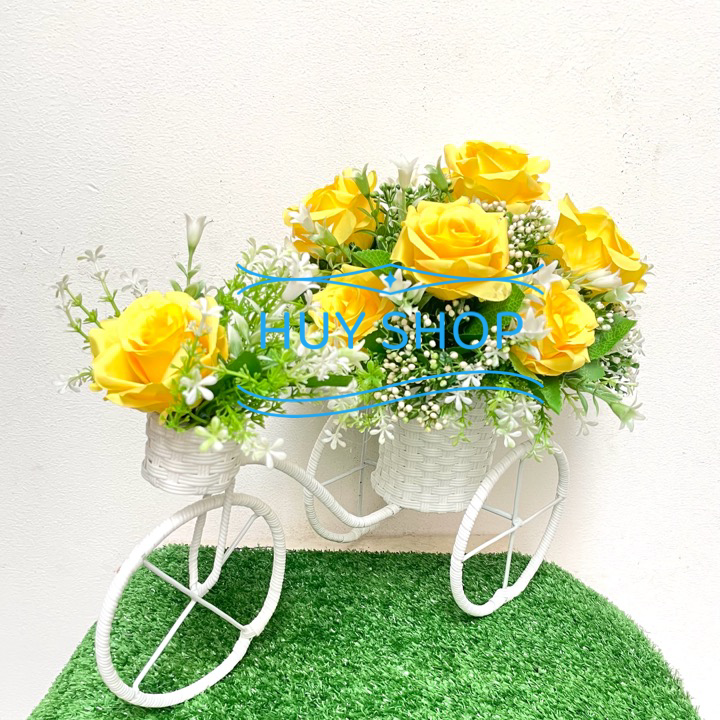 Xe đạp mây Hoa HỒNG  vải cao cấp trang trí nhà cửa