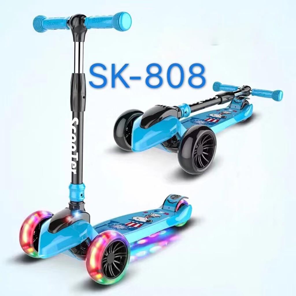 Xe trượt Scooter Sk-808 3 bánh phát sáng cho bé