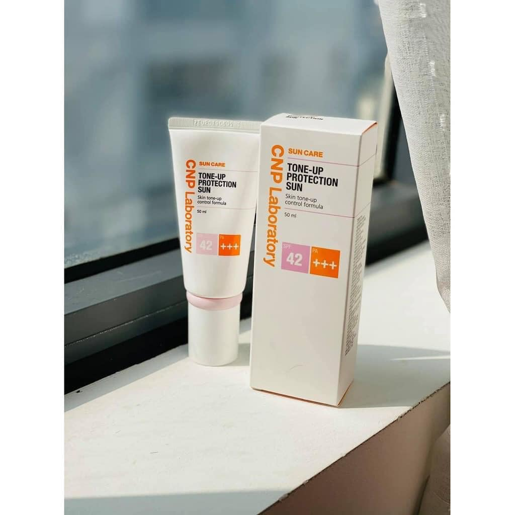 Kem Chống Nắng Nâng Tông Da CNP Laboratory Tone-Up Protection Sun Spf42 Pa+++ 50ml