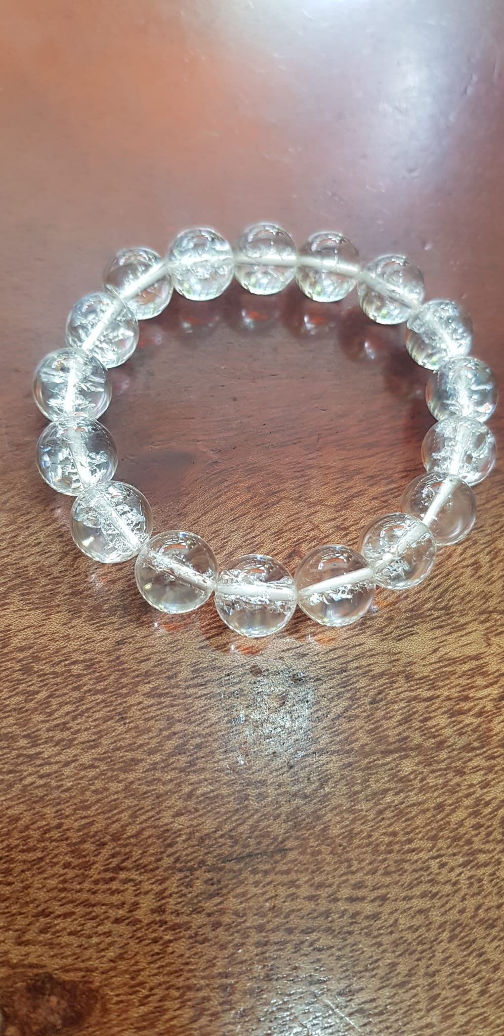 Vòng tay phong thủy nữ đá thạch anh Trắng Tuyết tự nhiên size vòng 10mm vòng màu trắng tuyết lạ đẹp hợp nữ mệnh kim thuỷ ạ
