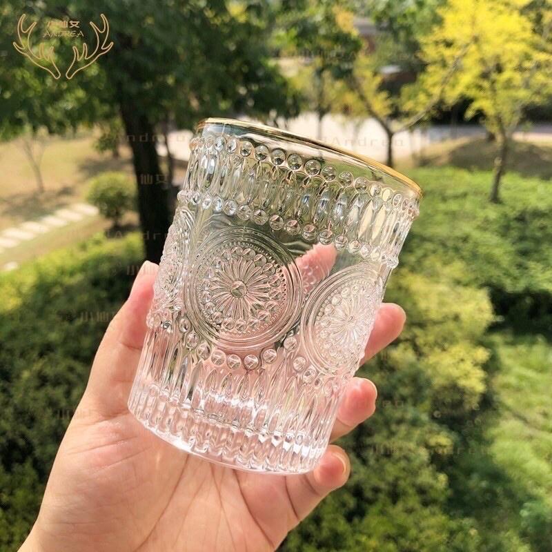 Ly thủy tinh họa tiết nổi cao cấp