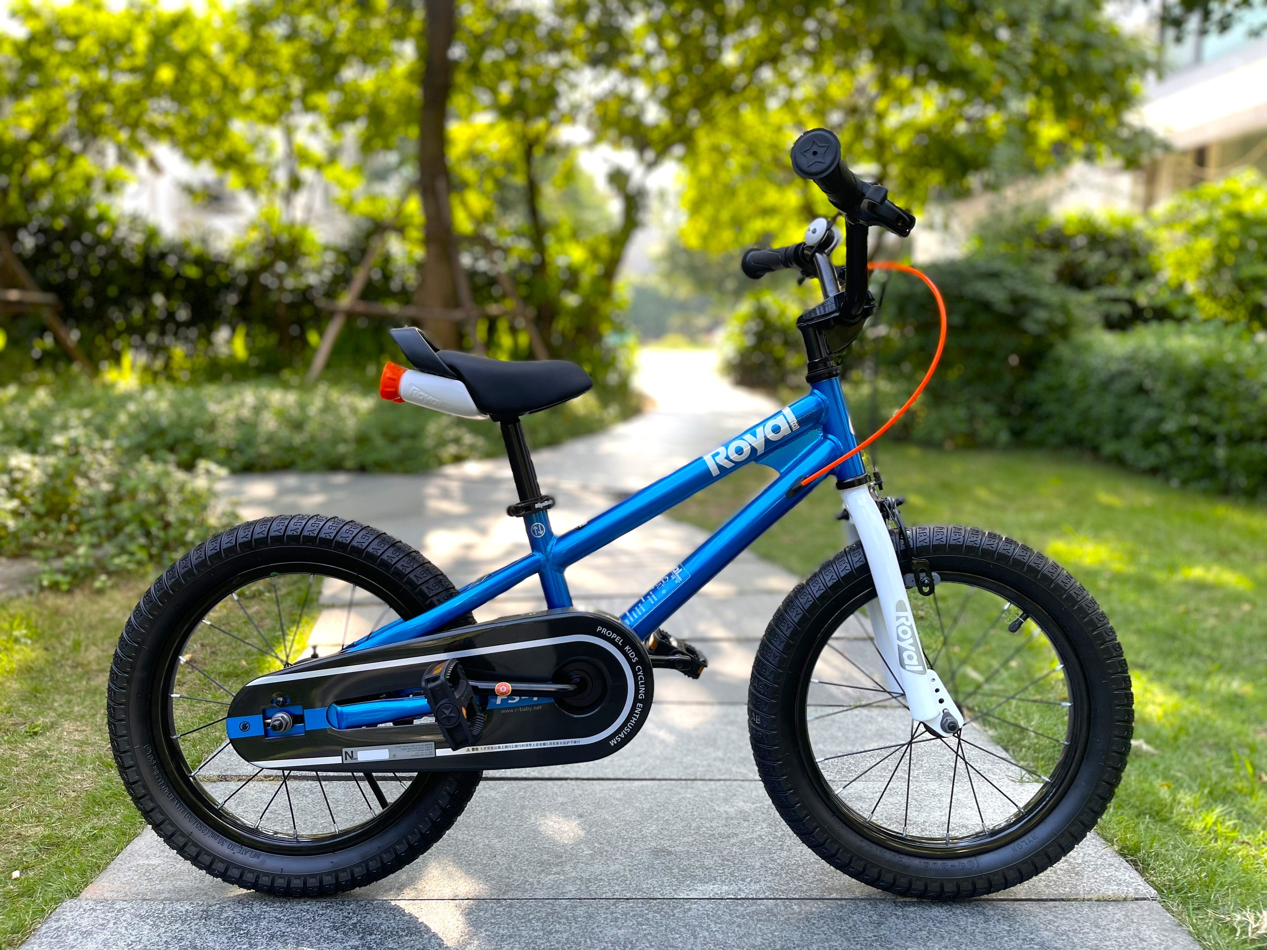 XE ĐẠP TRẺ EM ROYALBABY FREESTYLE FS7 size16 cho 4-8 tuổi