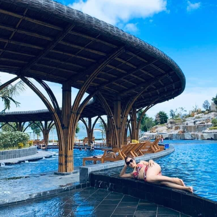 Vé Tắm Bùn Hòn Tằm & Tắm Biển - Merperle Hòn Tằm Resort Nha Trang 5*.