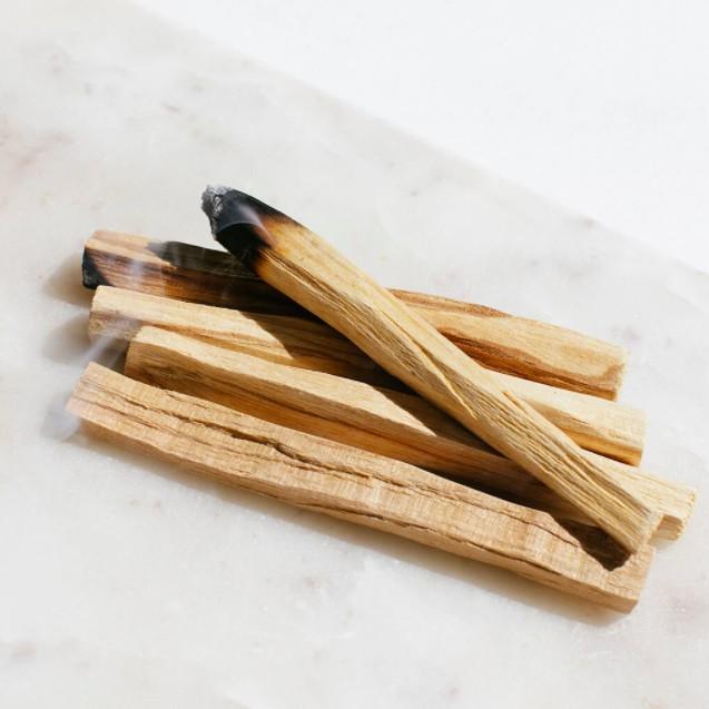 Gỗ Thánh (Palo Santo) Tái Tạo Năng Lượng &amp; Giảm Stress l XÔ THƠM THANH TẨY