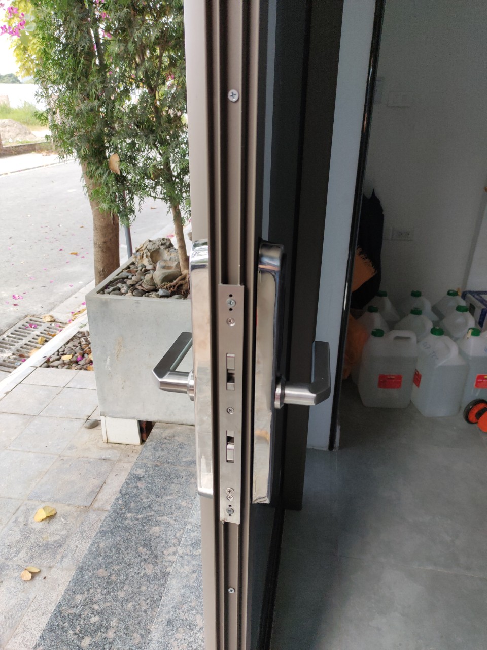Khóa vân tay cửa nhôm Kadol KD-800