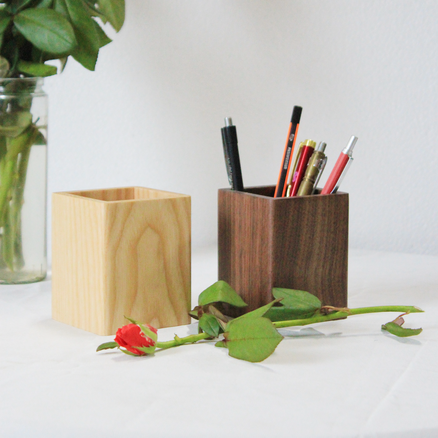Hộp đựng bút bằng gỗ Ash và Walnut cao cấp thiết kế đơn giản