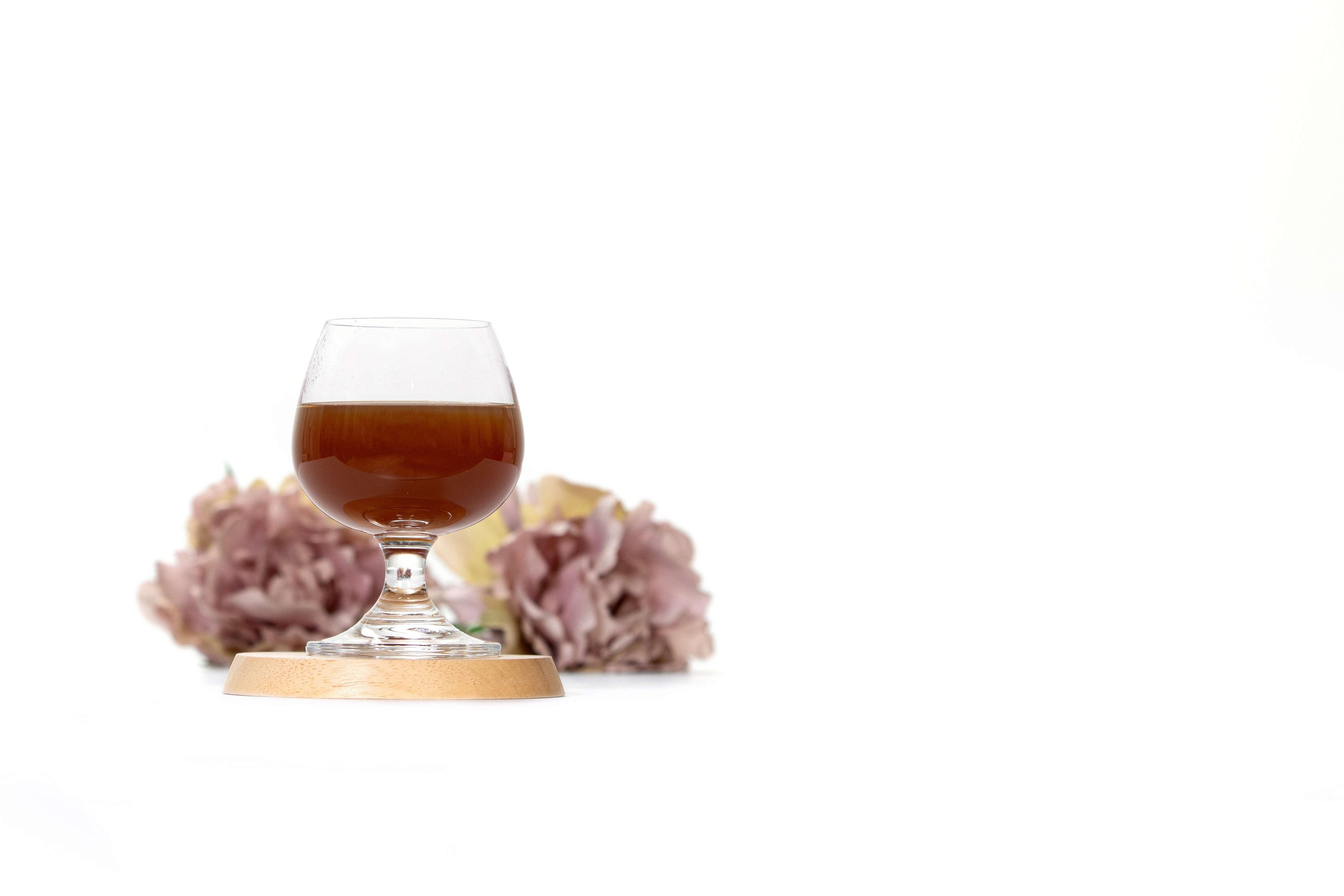 Nước Yosillock Chunmani Lee's Bio Cải Thiện Sức Khỏe Hệ Tiết Niệu & Bổ Thận Nữ 60ml x 30 gói/ thùng