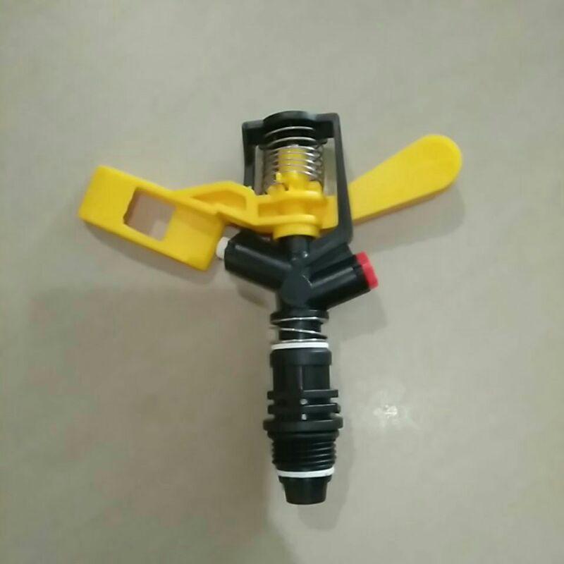 Béc tưới phun sương thân xoay nhựa