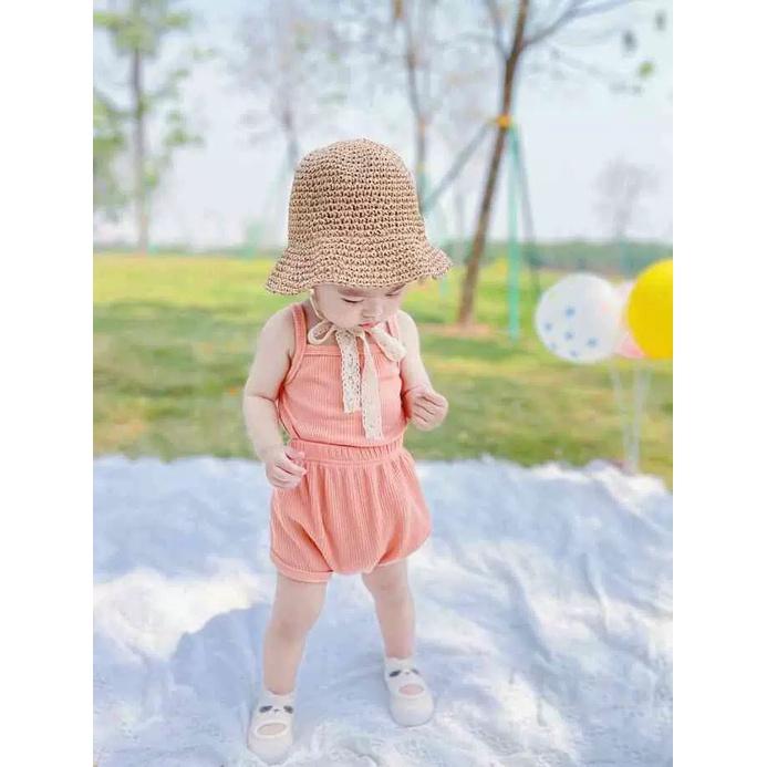 Bộ quần áo hai dây chất cotton thoáng mát, phong cách Hàn Quốc cho bé gái size từ 0 đến 24 tháng tuổi (3 - 15kg)