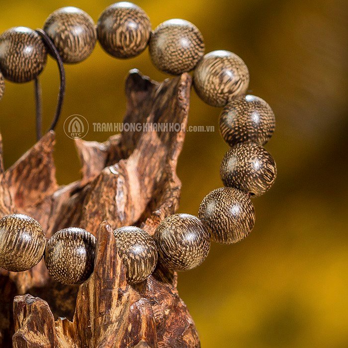 Vòng Kỳ Nam Tài Lộc ATC 77346 16 Hạt 12mm