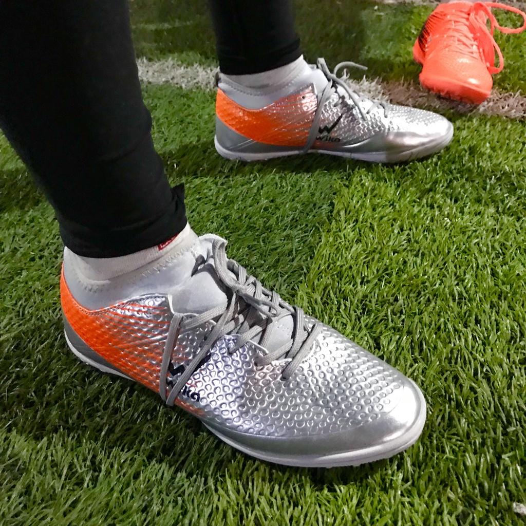 Đôi giày cao cấp thể thao bóng đá, Giày Wika Flash Xám chính hãng đá bóng sân cỏ nhân tạo Full box