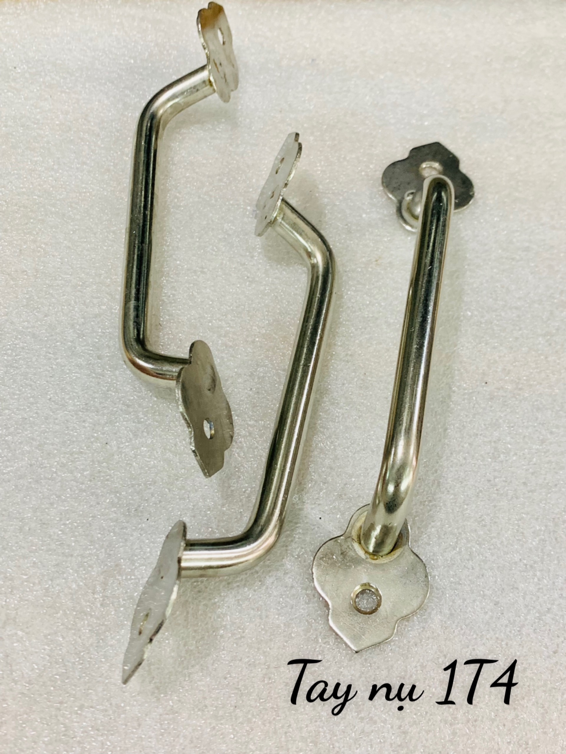 Tay tủ nụ inox đặc dài 15cm