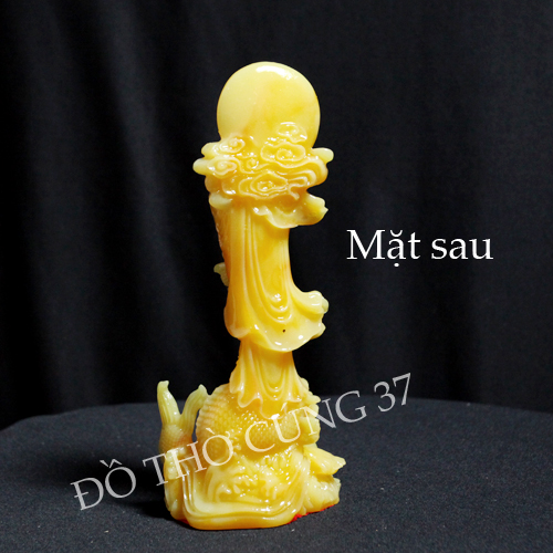 Tượng Quan Âm Đứng Trên Cá Hóa Rồng