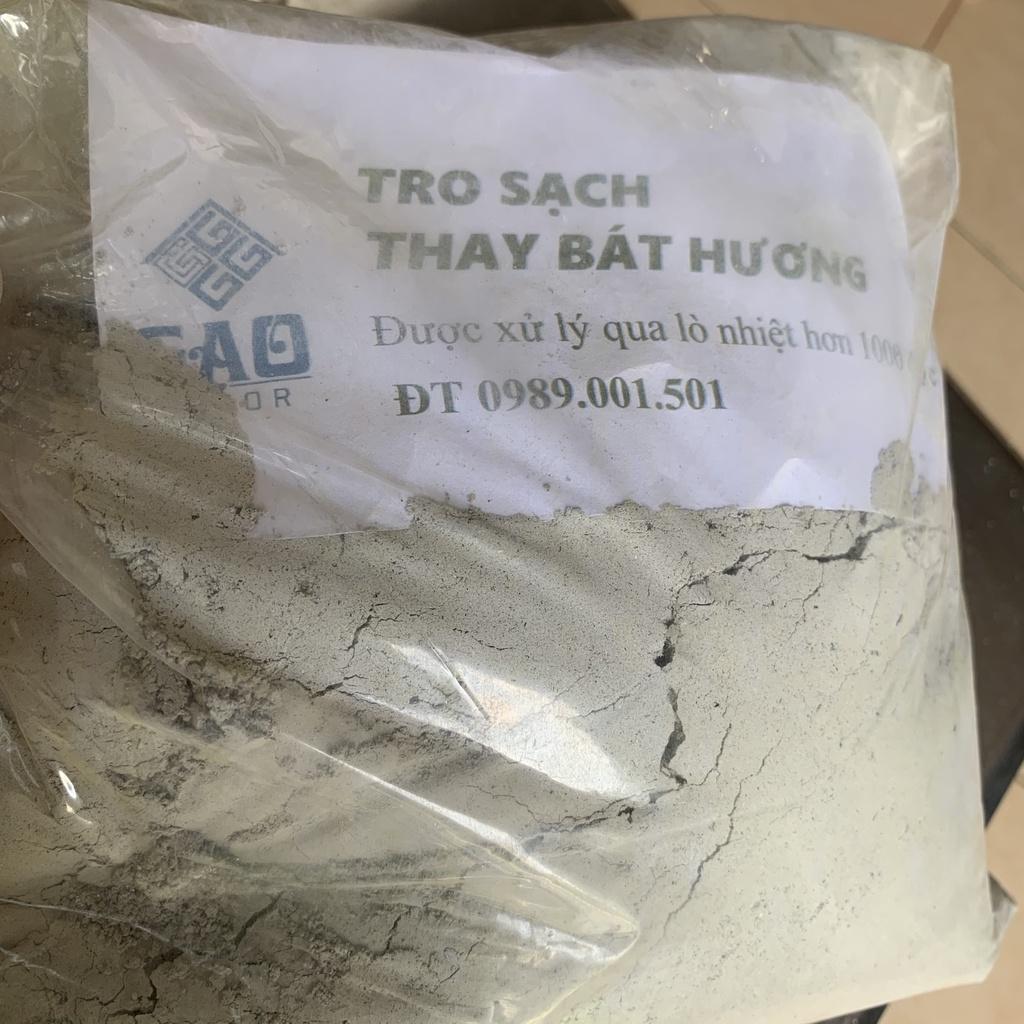 Tro sạch bốc bát hương, tro thay bát hương