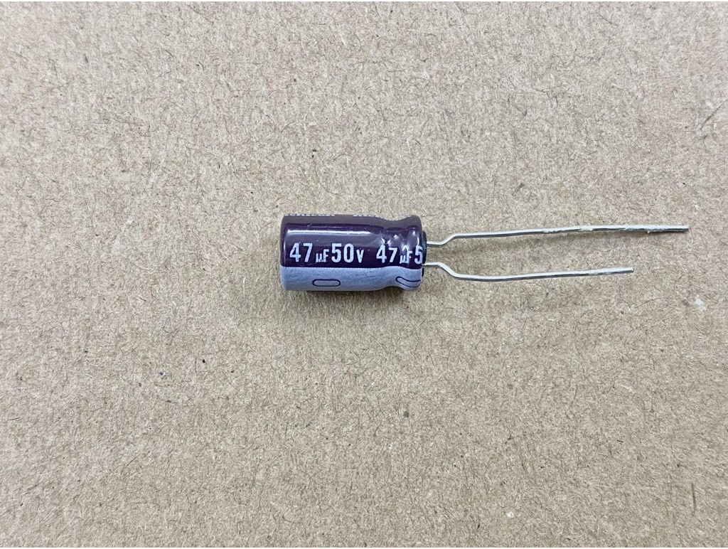 Tụ Hóa 47uf 50v Nichicon Mới, Chính gốc 100%.