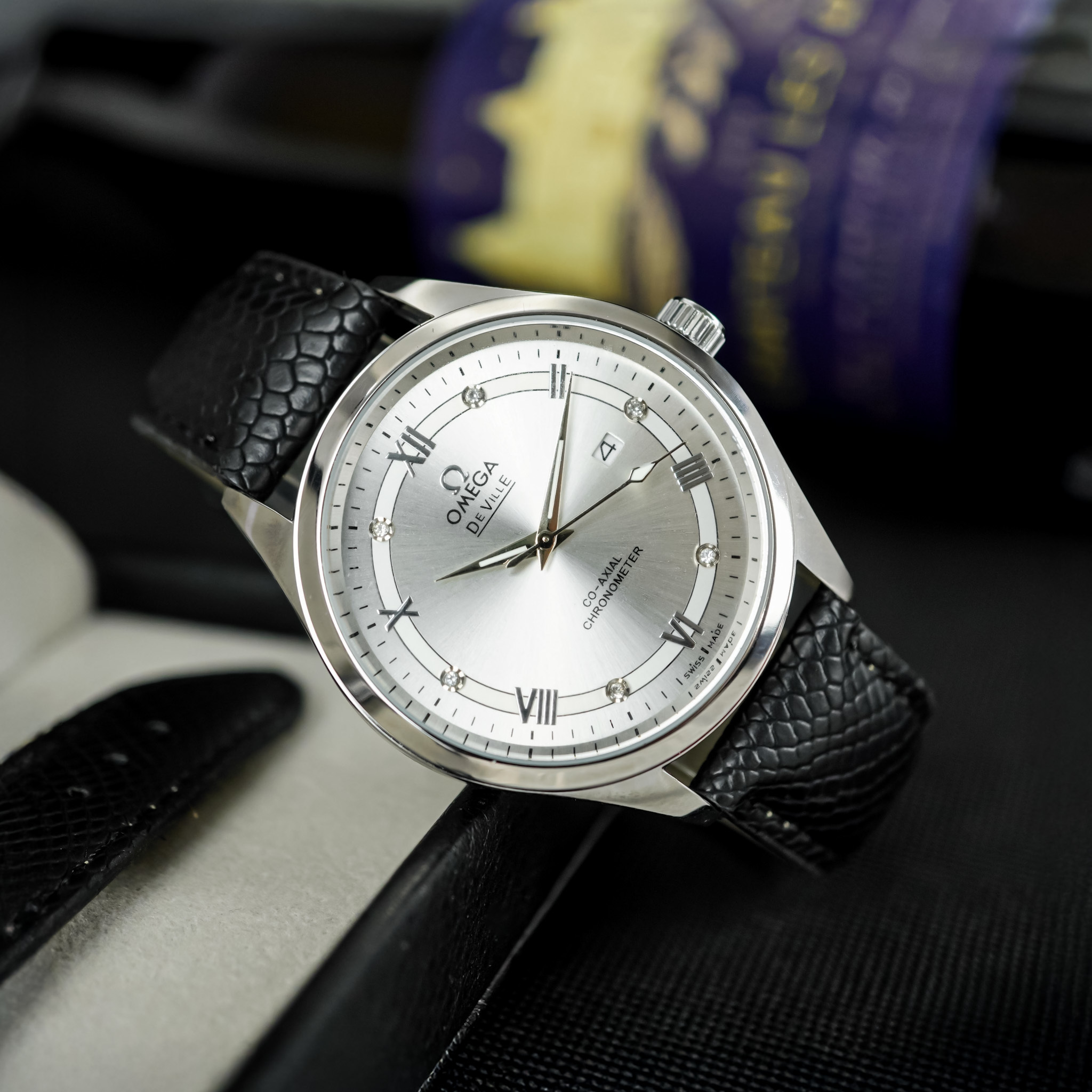 Đồng hồ đeo tay Omega B713 Máy Pin Hàng chính hãng