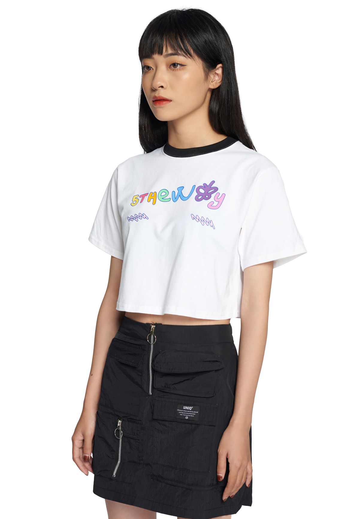 5THEWAY /teddy bear/ CROP TEE in WHITE aka Áo Croptop Trắng Tay Ngắn