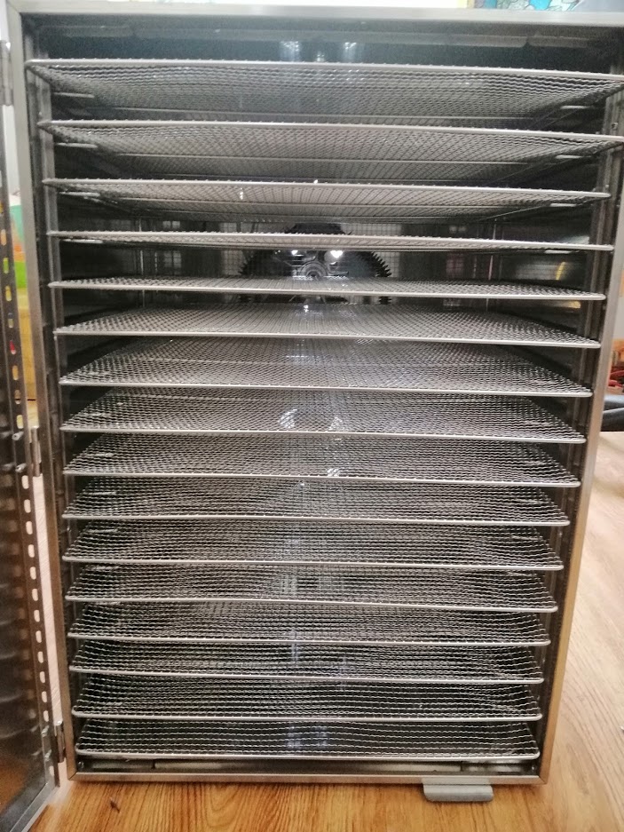 máy sấy thịt cá hoa quả 16 tầng cảm biến nhiệt độ chính xác ,nhiệt độ 30-90 độ thời gian sấy lên đến 24h