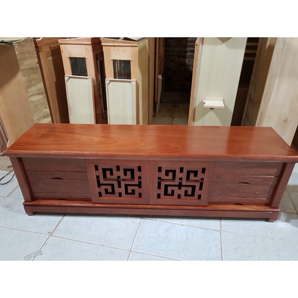 Kệ tivi cánh lùa gỗ Sồi Nga từ 1m8 đến 2m