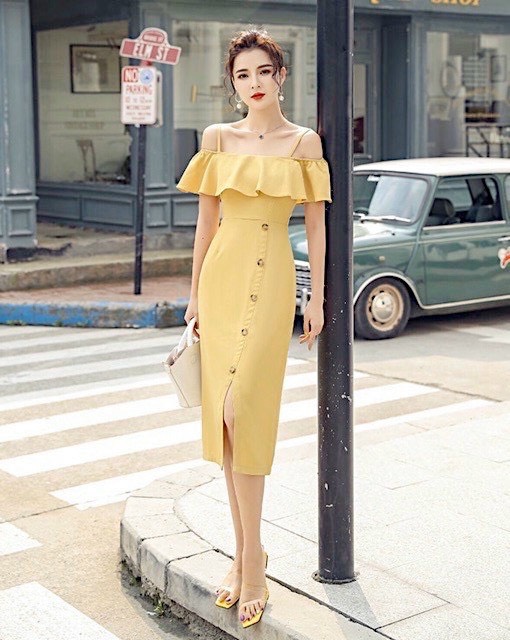 Đầm hai dây vàng nhạt