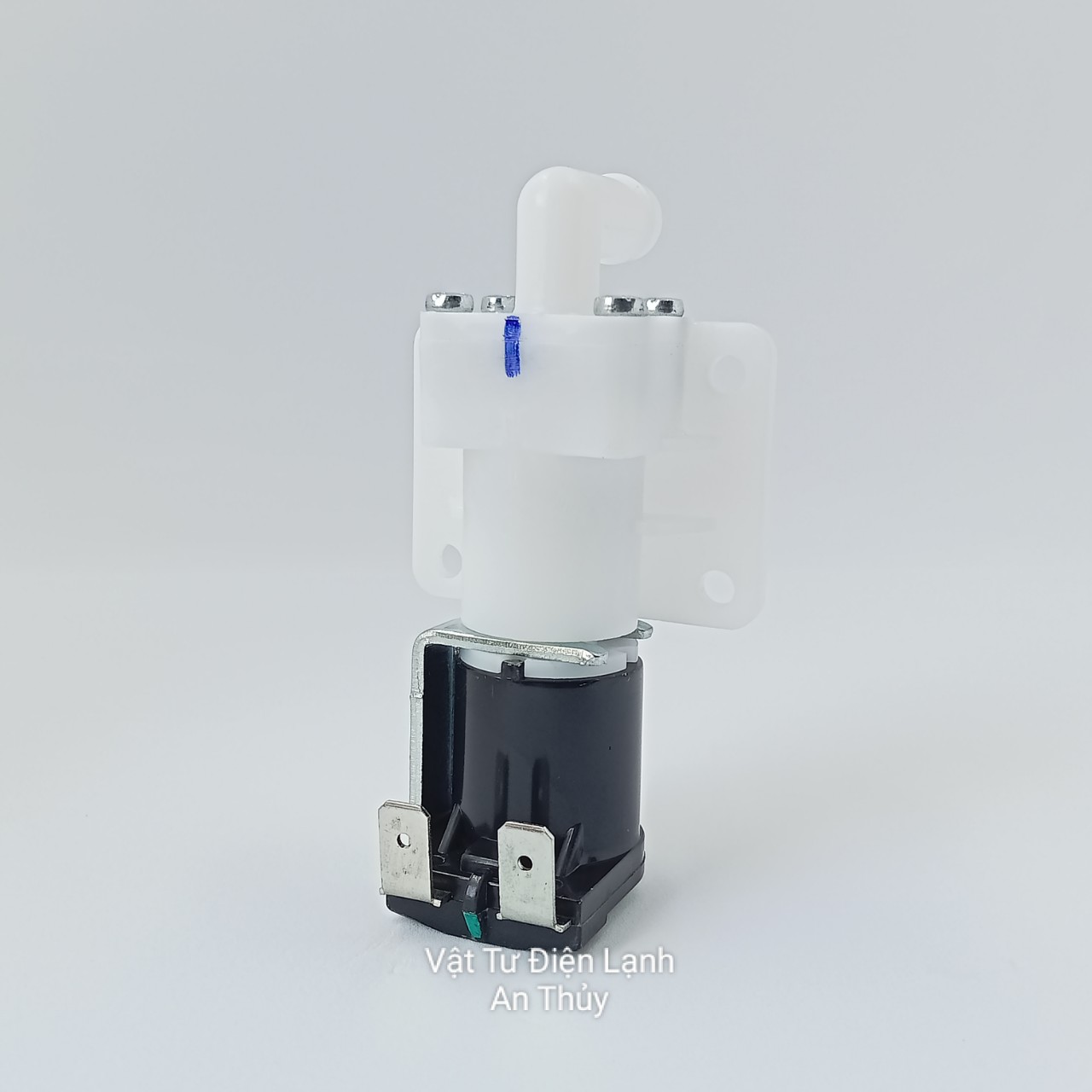Van cấp nước đơn máy giặt TOSHIBA cổ nhựa 3 vòi màu trắng 220V HÃNG RF