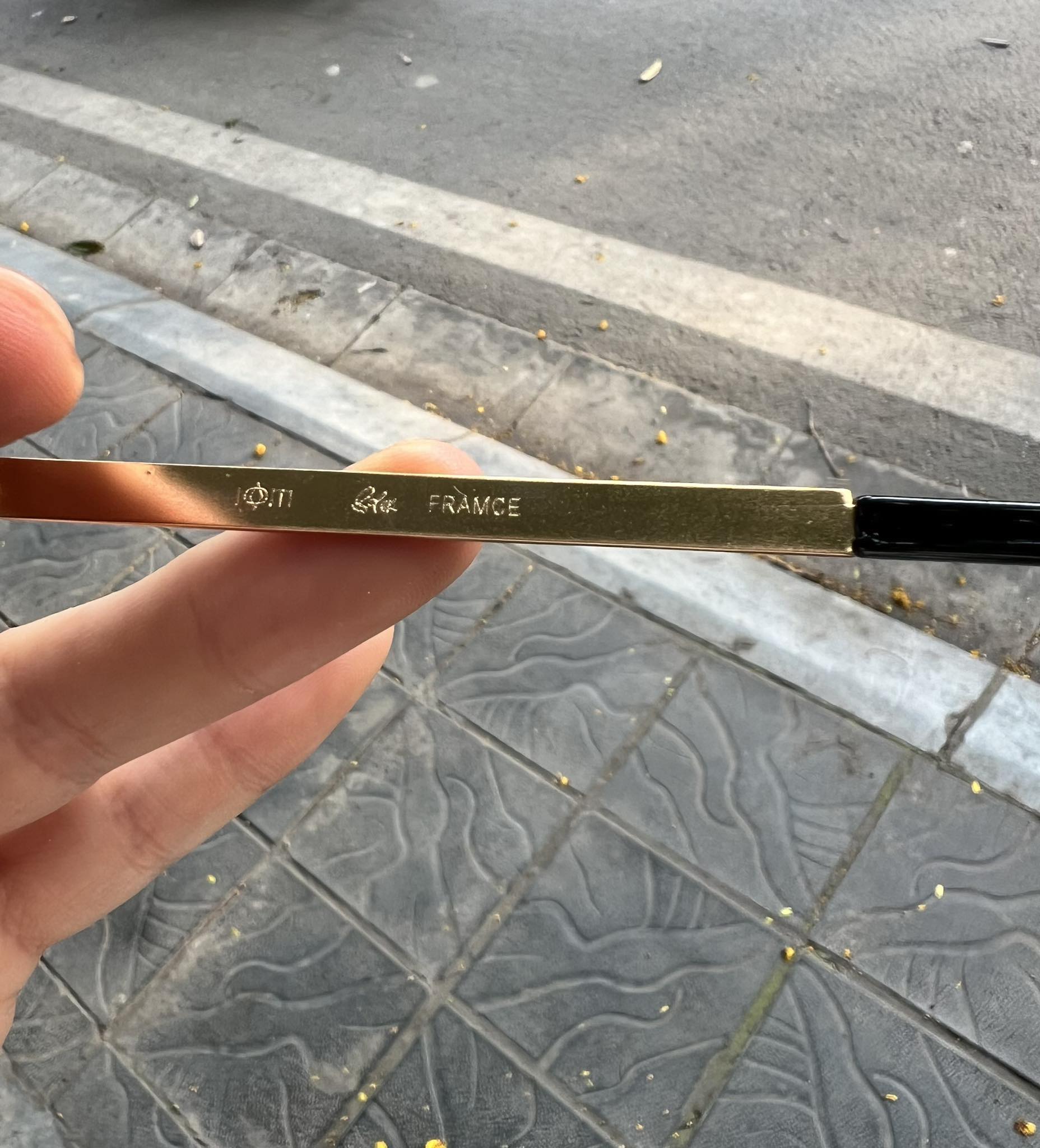 Kính râm Nam Mắt Kính Thủy Tinh Váng Dầu Gọng Titaium Mạ Vàng 14K/25