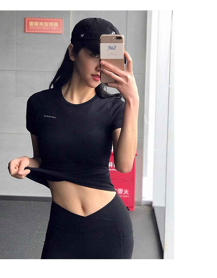 Áo cộc tay nữ