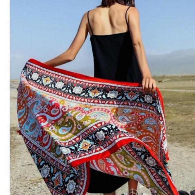 Khăn choàng du lịch biển khăn choàng boho in hoạ tiết thổ cẩm