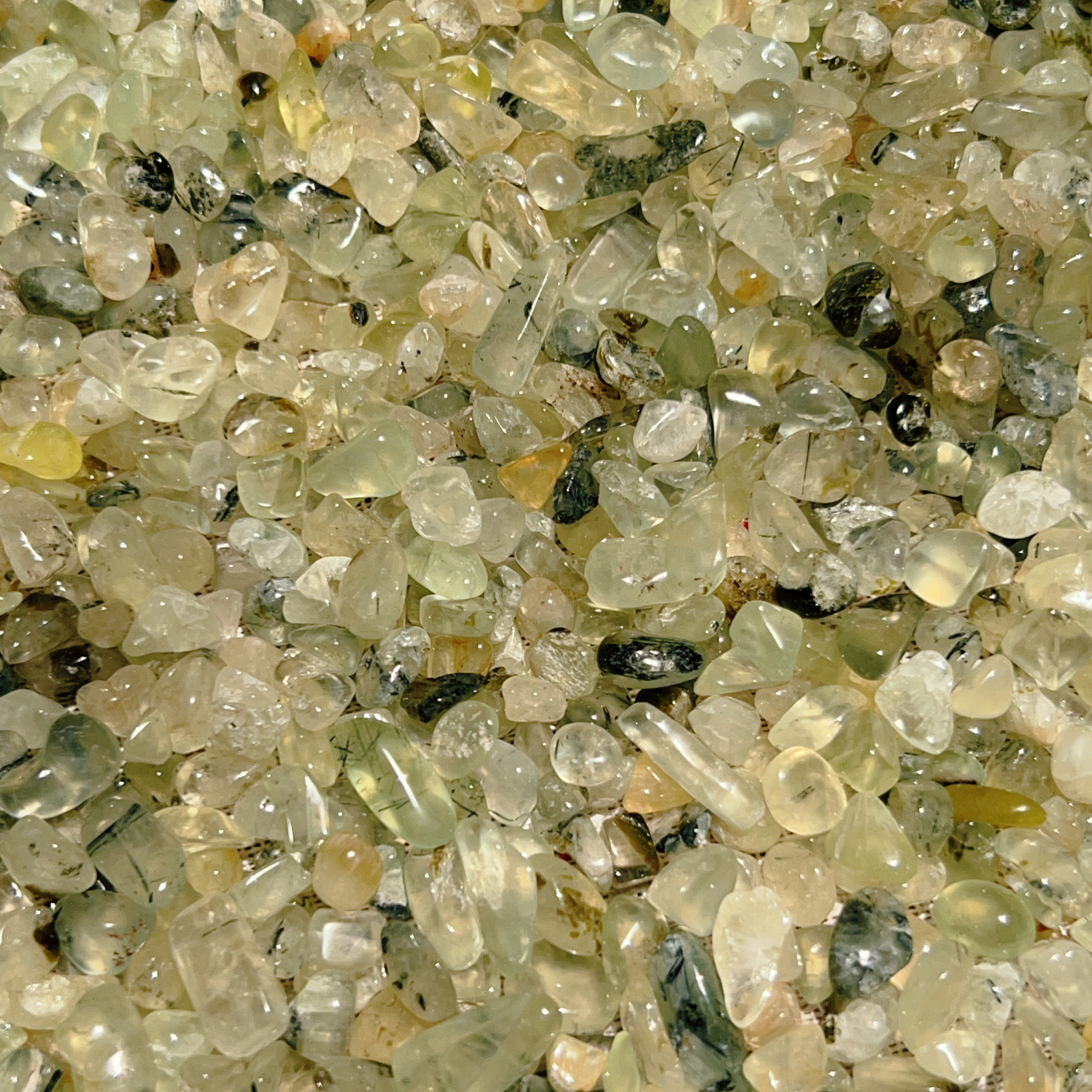 100g vụn đá Prehnite tự nhiên