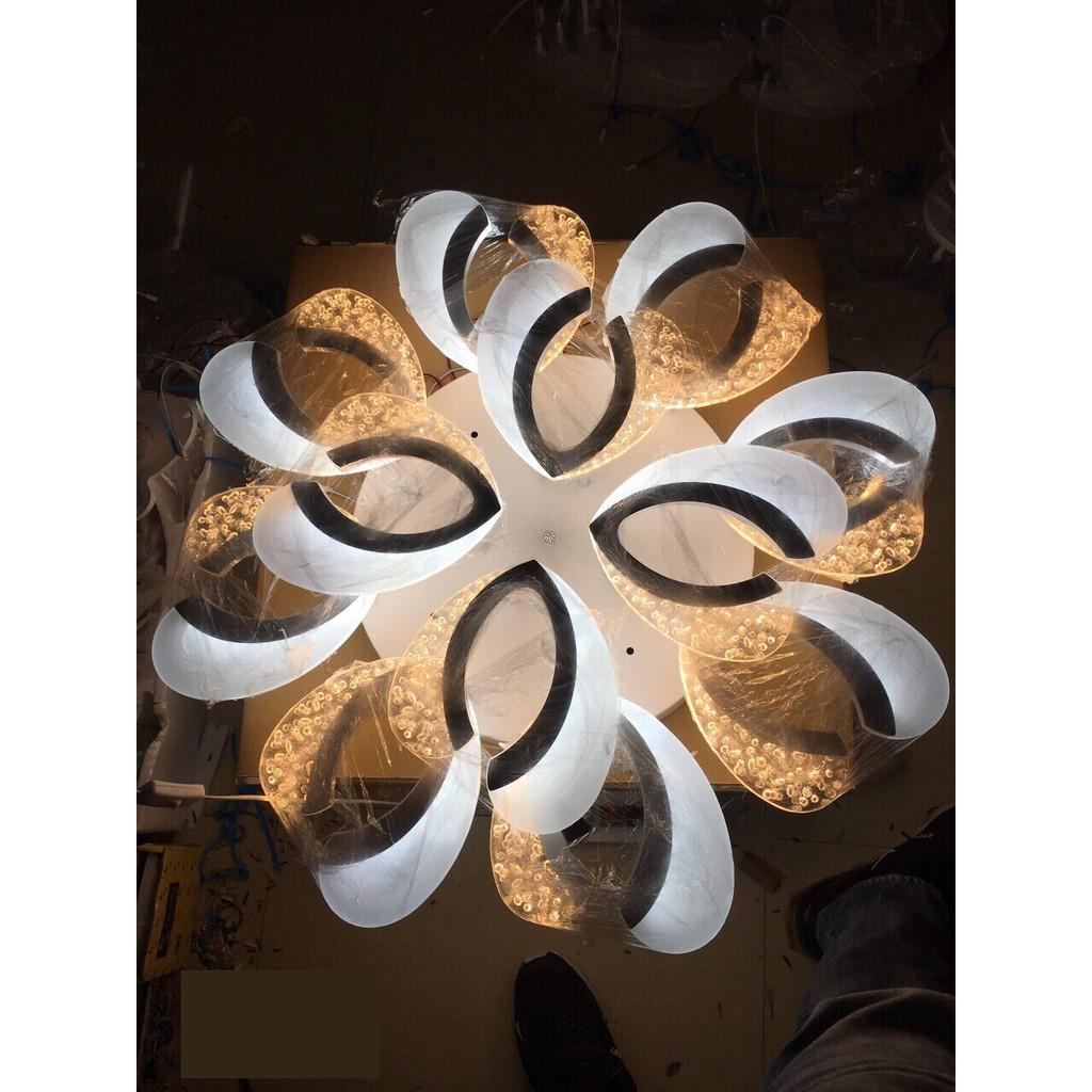 Đèn trần Led - có điều khiển từ xa tiện dụng