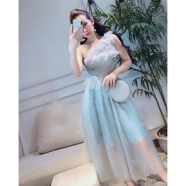 Đầm váy nữ xoè lệch vai lông vũ có 3 màu