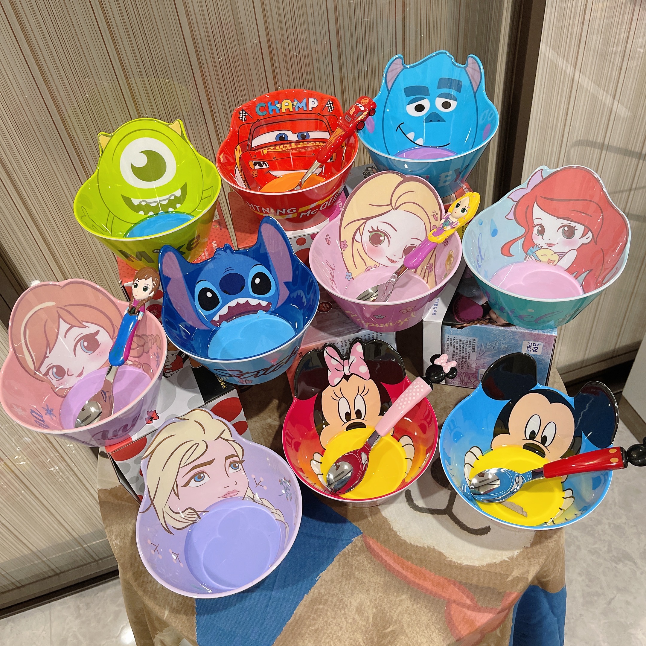 Chén ăn tô nhựa melamine hình Stitch Disney nổi 3D cho trẻ em bé trai - CHENSTIT