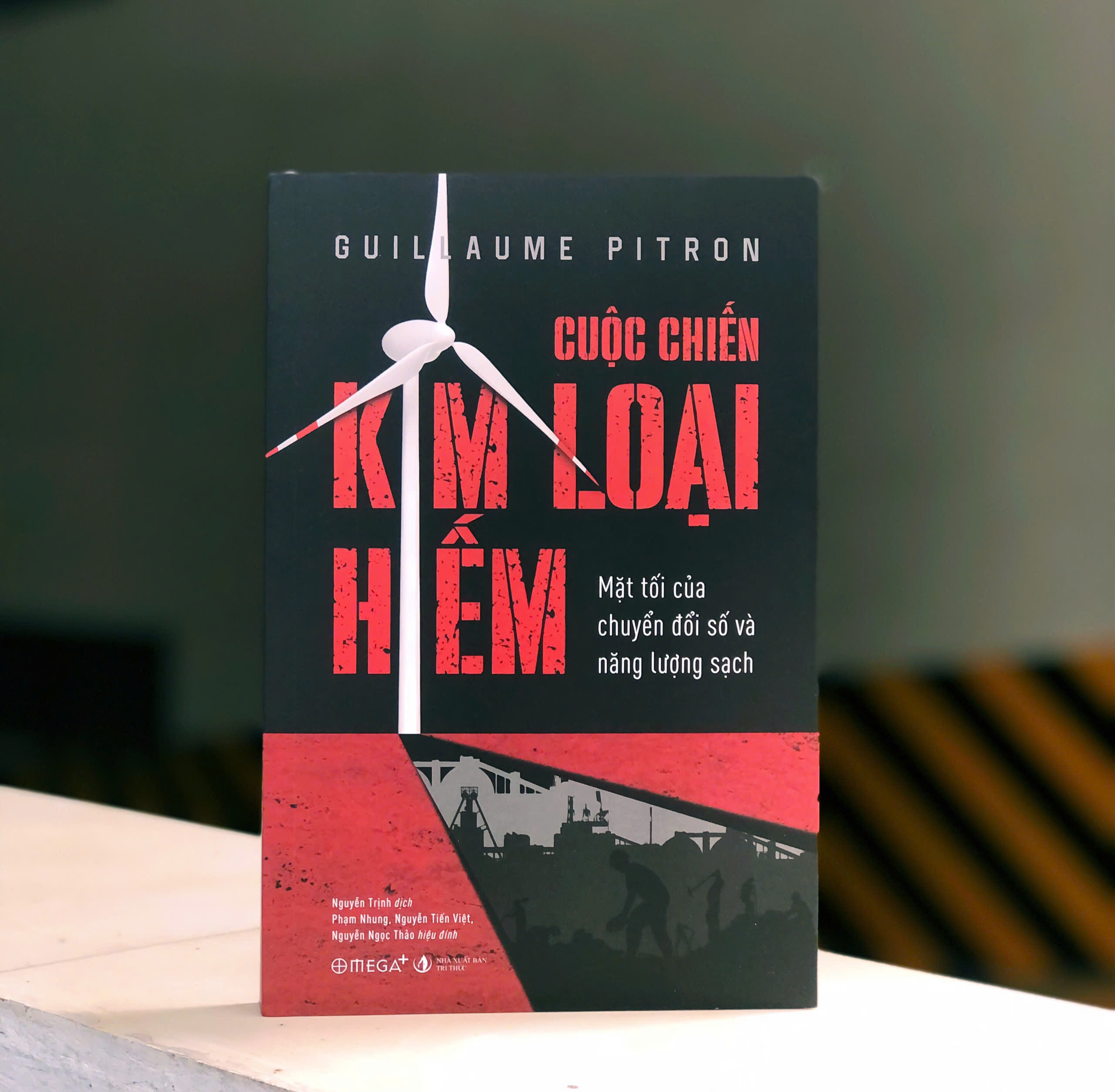 Cuộc Chiến Kim Loại Hiếm