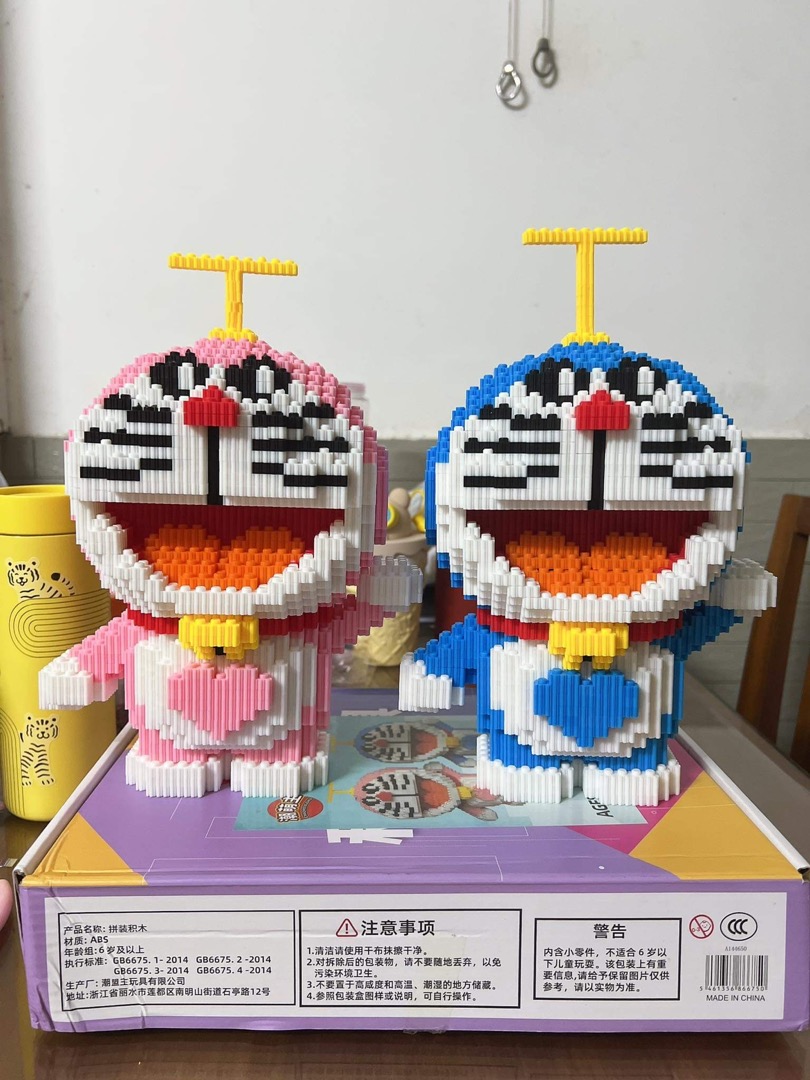 lego xếp hình đồ chơi Bộ 1 hộp 2 con Doraemon tặng kèm búa đèn chớp-quà tặng dễ thương