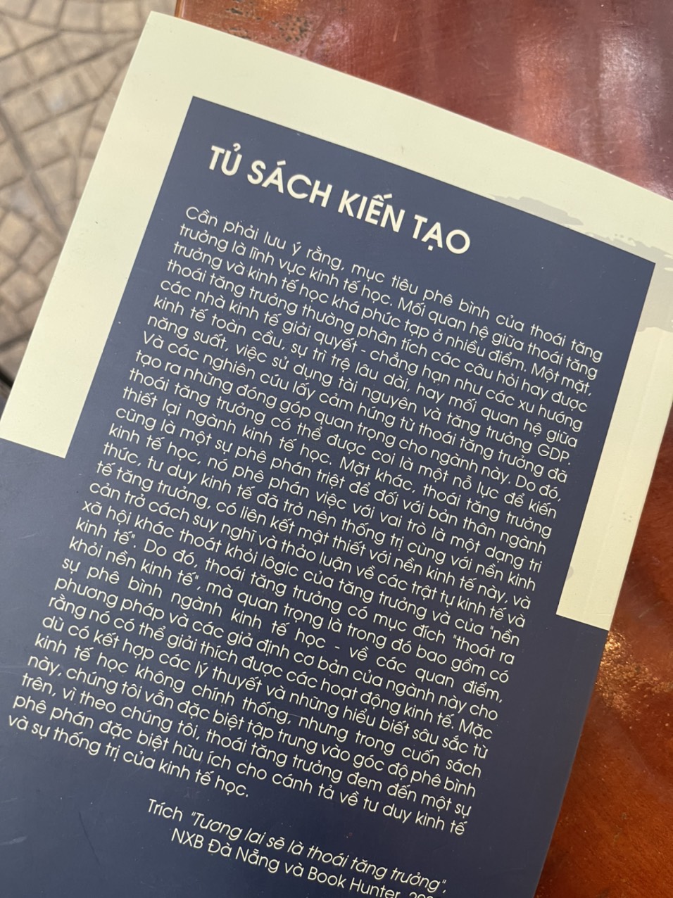 TƯƠNG LAI SẼ LÀ THOÁI TĂNG TRƯỞNG: Hướng dẫn tới một thế giới vượt ra khỏi chủ nghĩa tư bản – Lyceum – Nxb Đà Nẵng