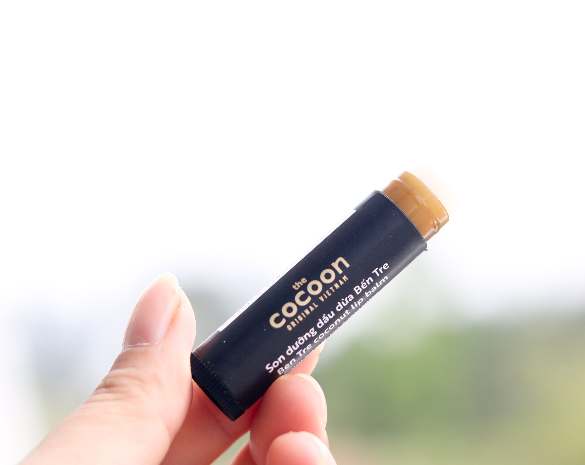 Combo Gel rửa mặt hoa hồng Cocoon 140ml + Son dưỡng môi dầu dừa Bến Tre Cocoon 5g