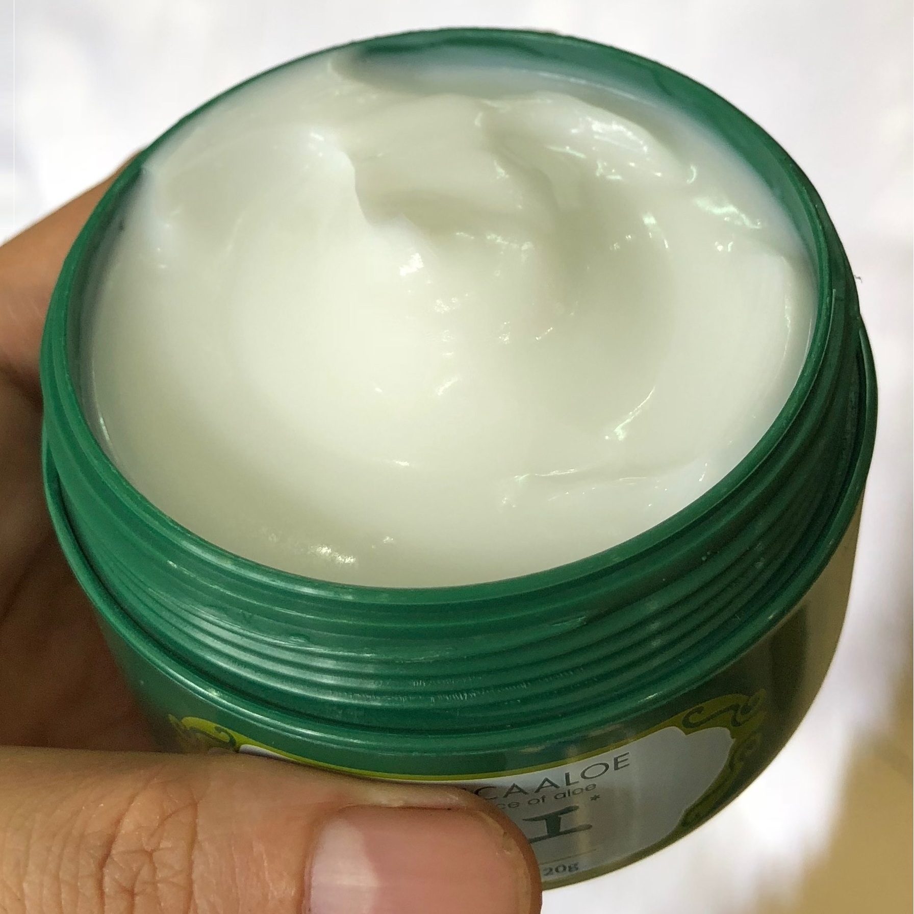 Kem dưỡng ẩm da trị khô nẻ chiết xuất lô hội BIORICA ALOE nhật bản (120g) - HÀNG CHÍNH HÃNG