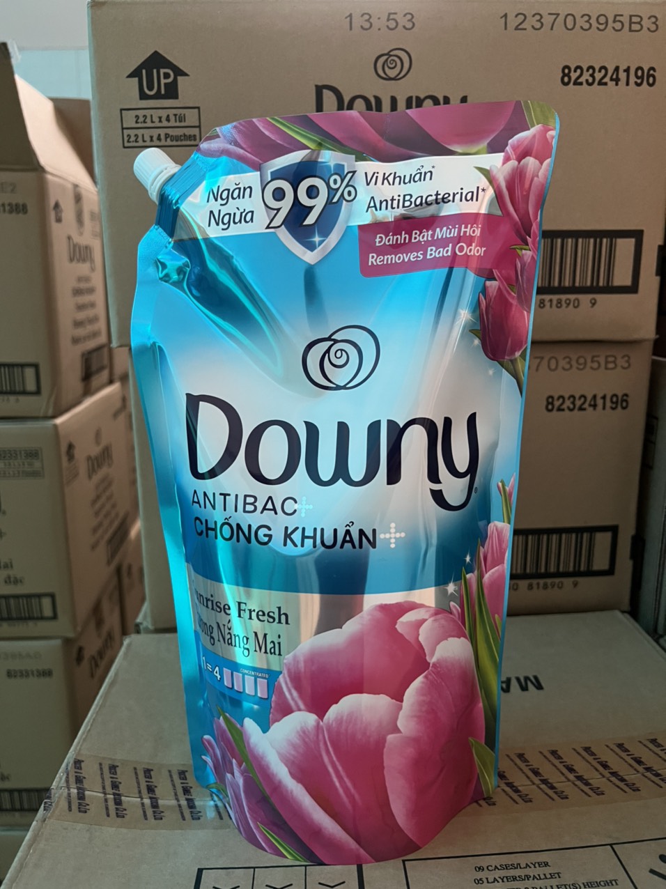 Nước Xả Vải Downy Nắng Mai Túi 1.5L