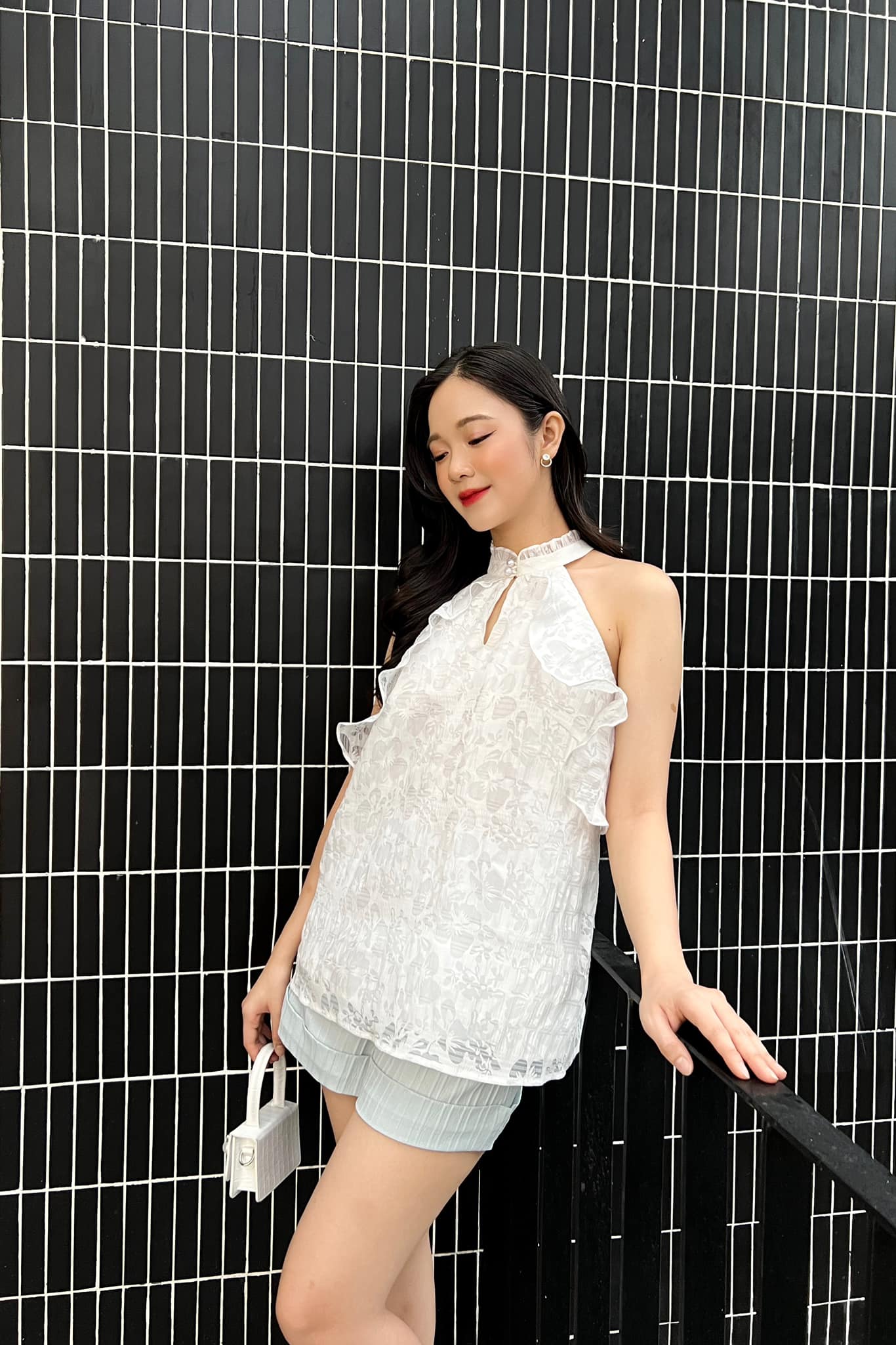 OLV - Áo Taylor White Top