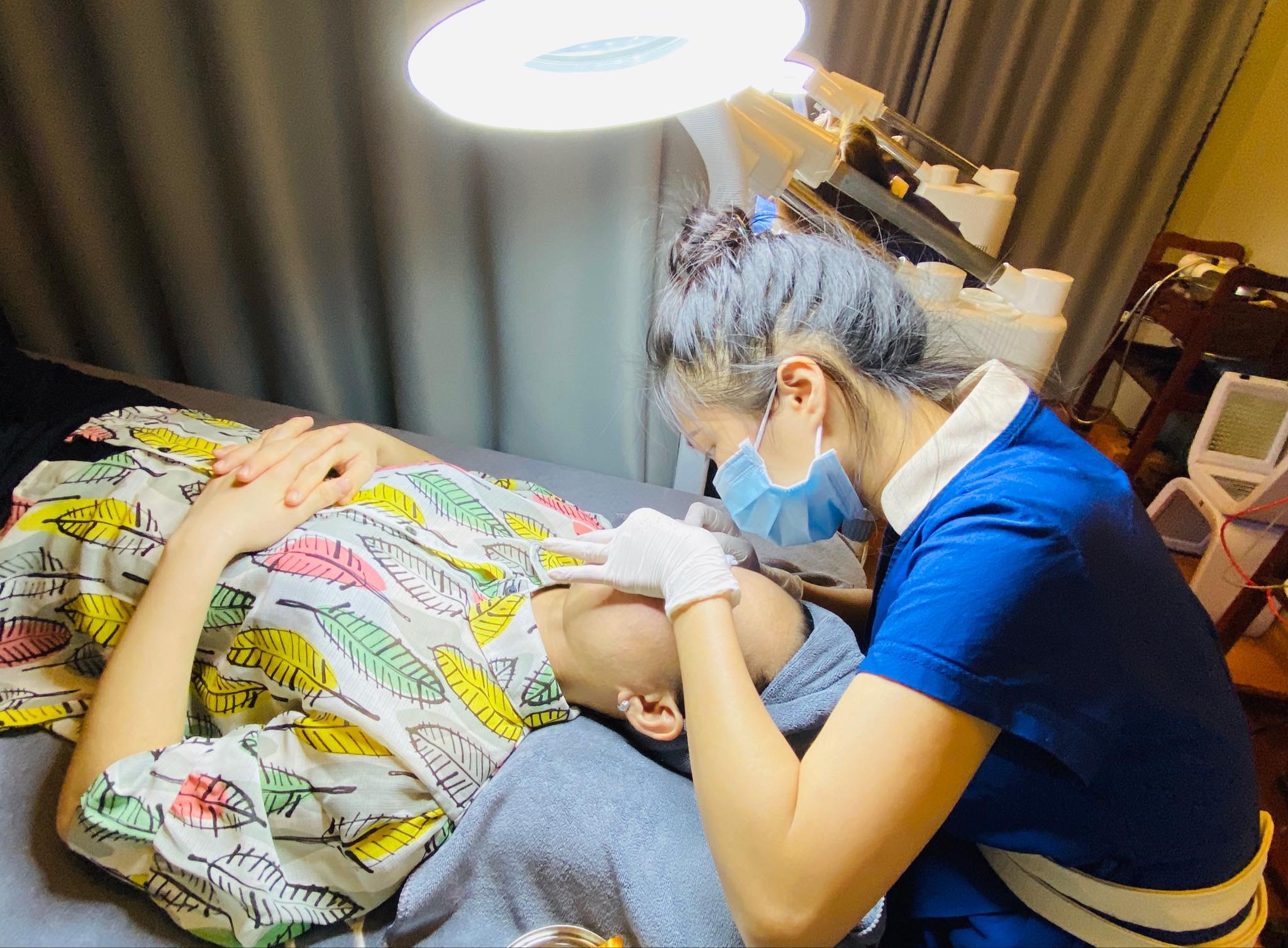 Dan Clinic And Spa - Trị Mụn Chuyên Sâu