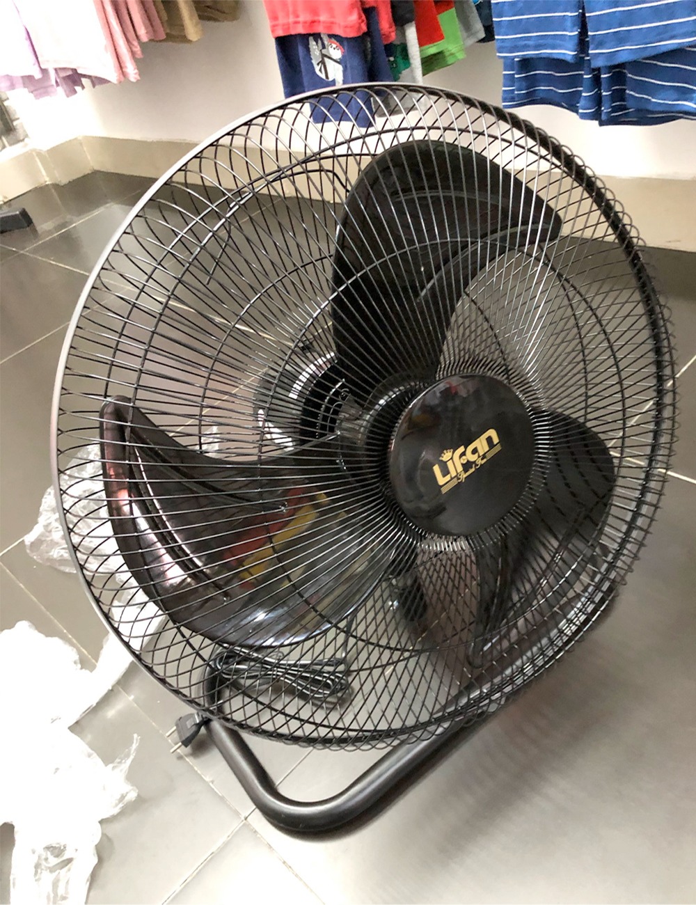 Quạt sàn công nghiệp Lifan S-20CN, sải cánh 50cm, công suất 100W - Hàng chính hãng