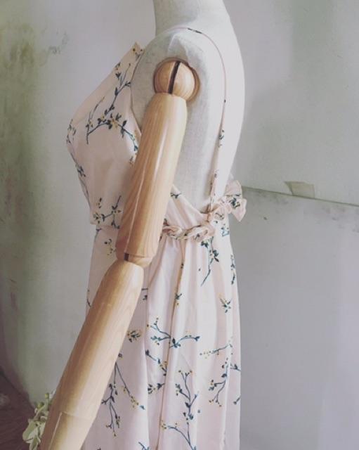 Đầm lụa 2 dây hở lưng