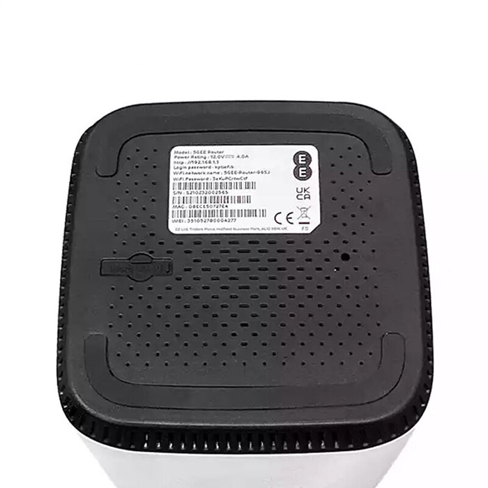 Bộ phát wifi từ sim 4G/5G ALCATEL 5GEE ROUTER 2021 TRẮNG Tốc Độ 4,67Gbps, Hỗ Trợ 2 Băng Tần Kèm Cổng LAN, Có Khe Hỗ Trợ ăng ten - hàng nhập khẩu